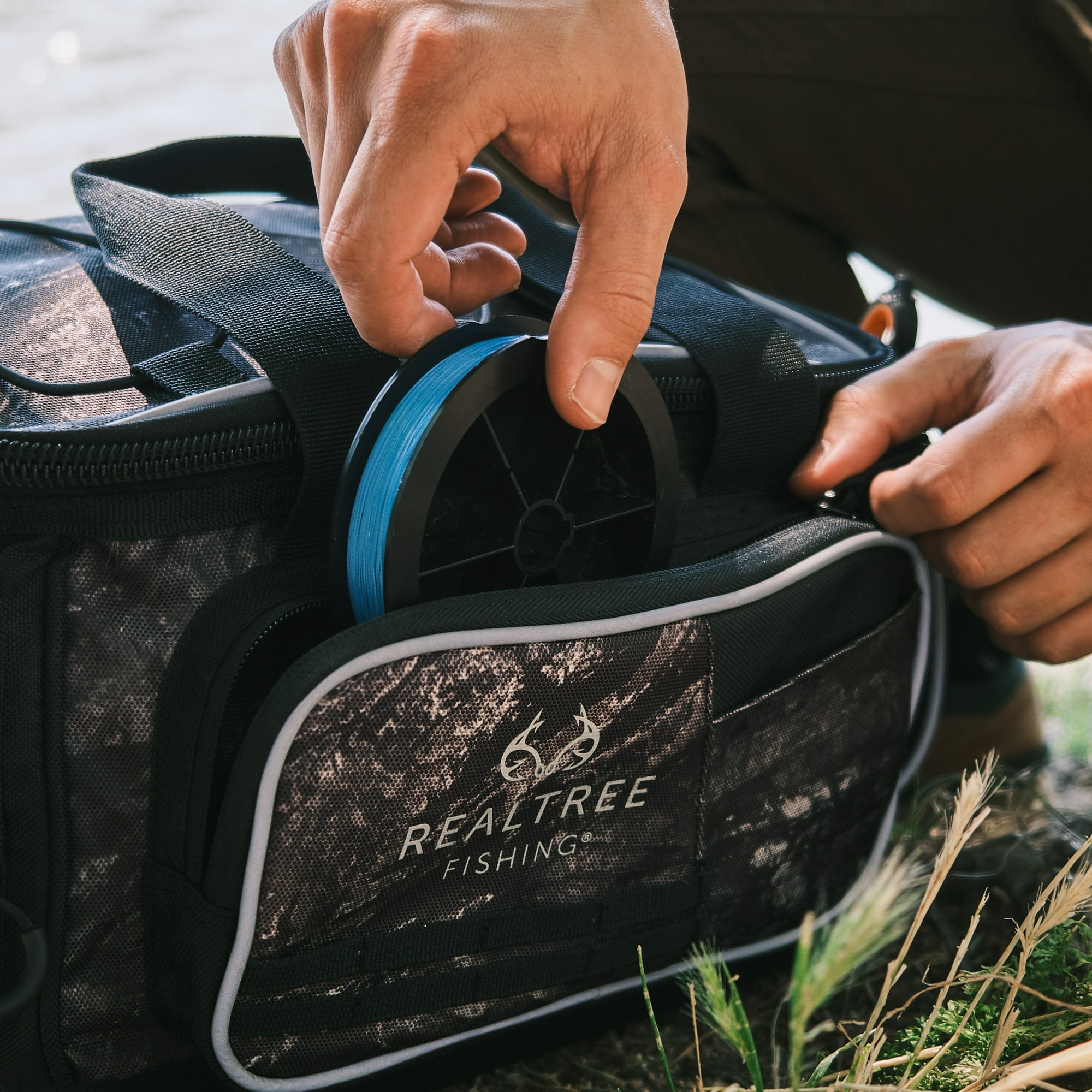Durable Polyester Realtree Camo Pattern