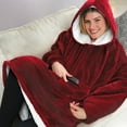 thumbnail image 2 of Huggle Chandail à Capuchon Couverture Ultra en Peluche, Rouge, 2 of 2