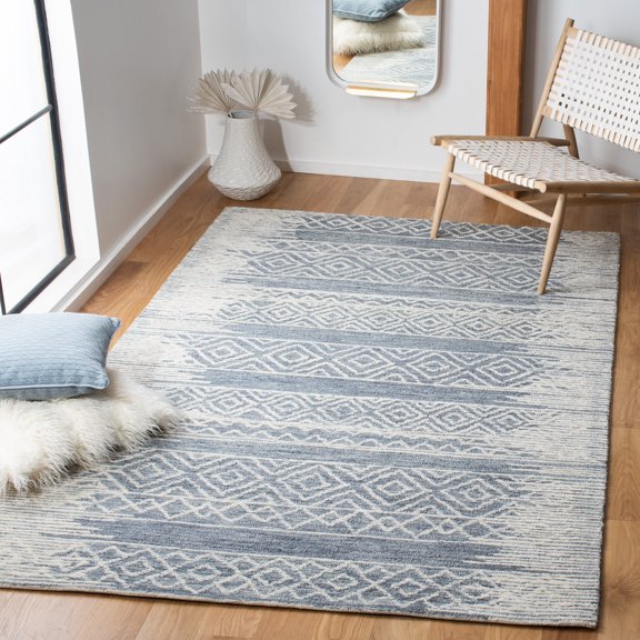 Safavieh Metro Rae Striped Area Rug, Natural/Blue, 4' x 6'