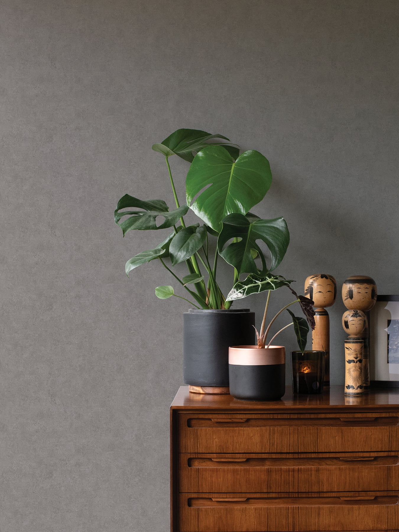 Advantage Ryu Dark Grey Cement Texture Wallpaper