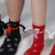 thumbnail image 3 of Calcetines navideños con succión magnética mano en mano, calcetines largos Unisex en blanco y negro, calcetines largos Harajuku para niñas, bonitos calcetines de algodón para parejas, 3 of 4