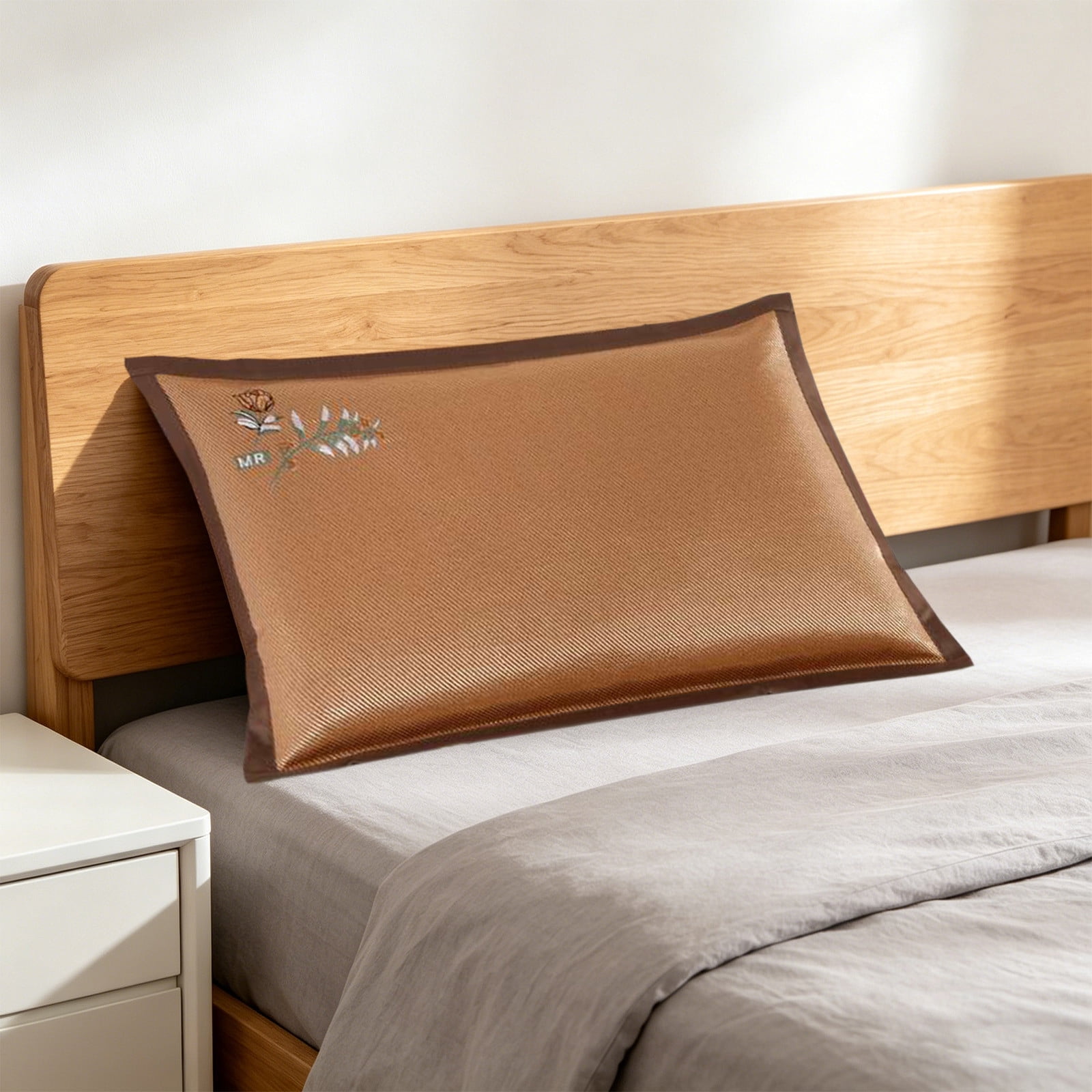 HAJAGP Double-Sided Cooling Ice Silk Pillowcase in Gold, Rattan & Embroidery Summer Breathable Home Pillow Cover for Hot Sleepers