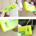 thumbnail image 2 of 24 unidades de guías de hilo de plástico automáticas y creativas para máquina de coser, herramienta de punzón, dispositivo de enlace, suministros para personas mayores (color aleatorio), 2 of 7