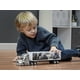 thumbnail image 2 of Wheel Master Freightliner Cascadia Tractor Trailer Play Vehículo de juguete para niños Diseño Freightliner con funciones Aspecto semirealista preconstruido y puertas que se pueden abrir Gran regalo pa, 2 of 5