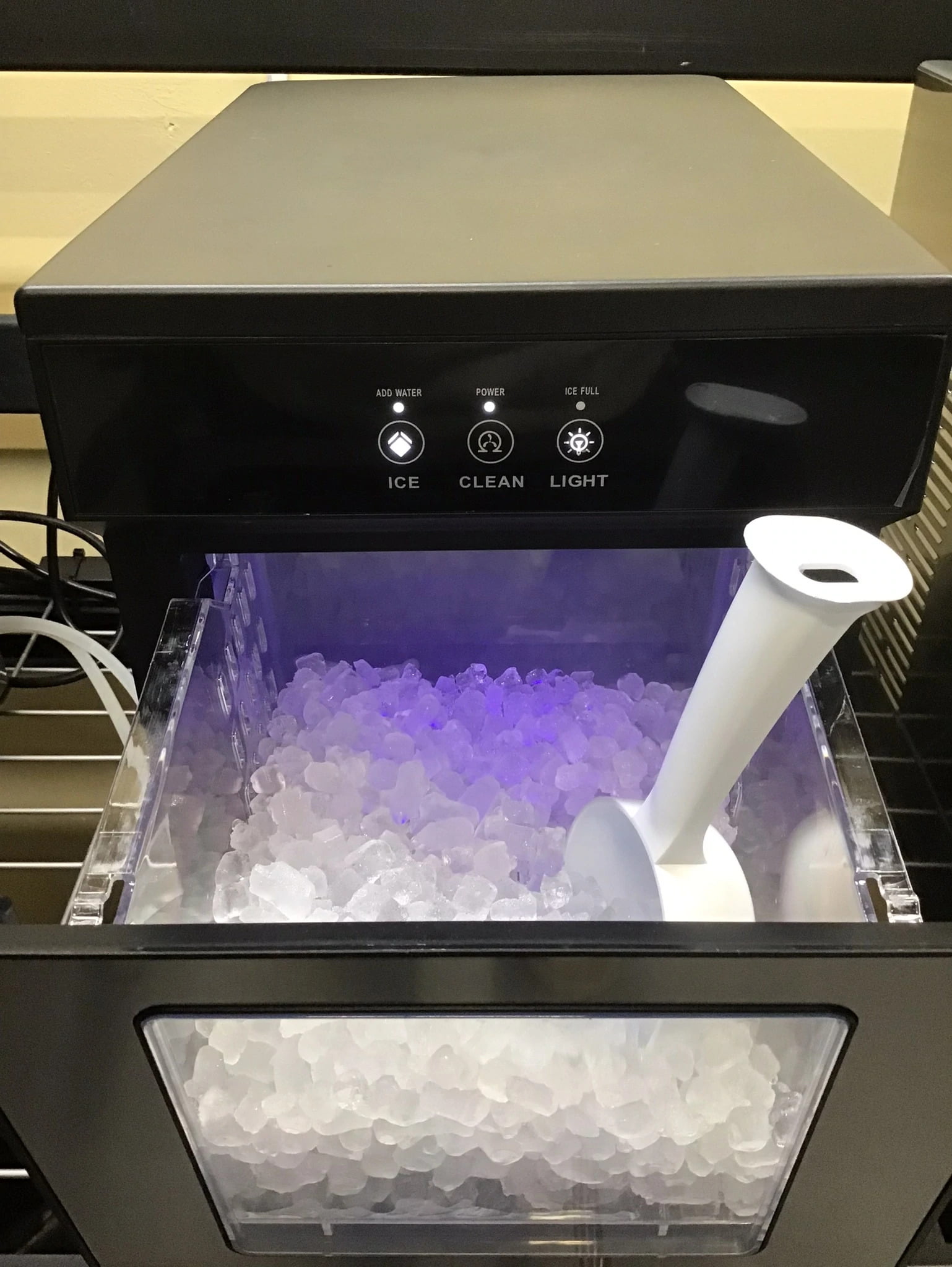 Used See Desc. Insignia 44 Lb Portable Nugget Icemaker Auto Shut-Off  Stainless 600603276606