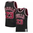 thumbnail image 1 of Camiseta de baloncesto de los Chicago Bulls para hombre, negra, M brillar Electrónica, 1 of 1