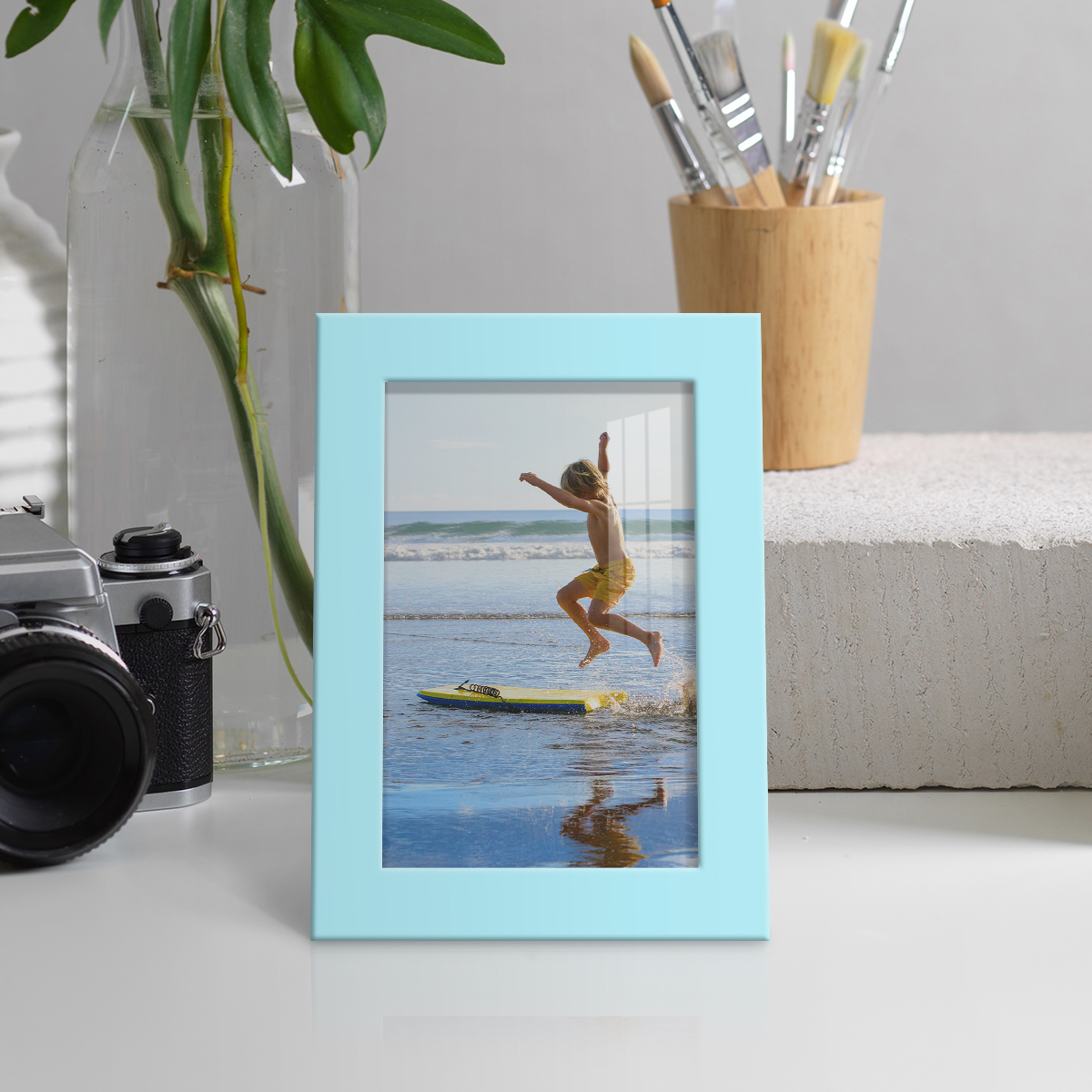 Modern Real Wood 4x6 inch Picture Frame in Blue