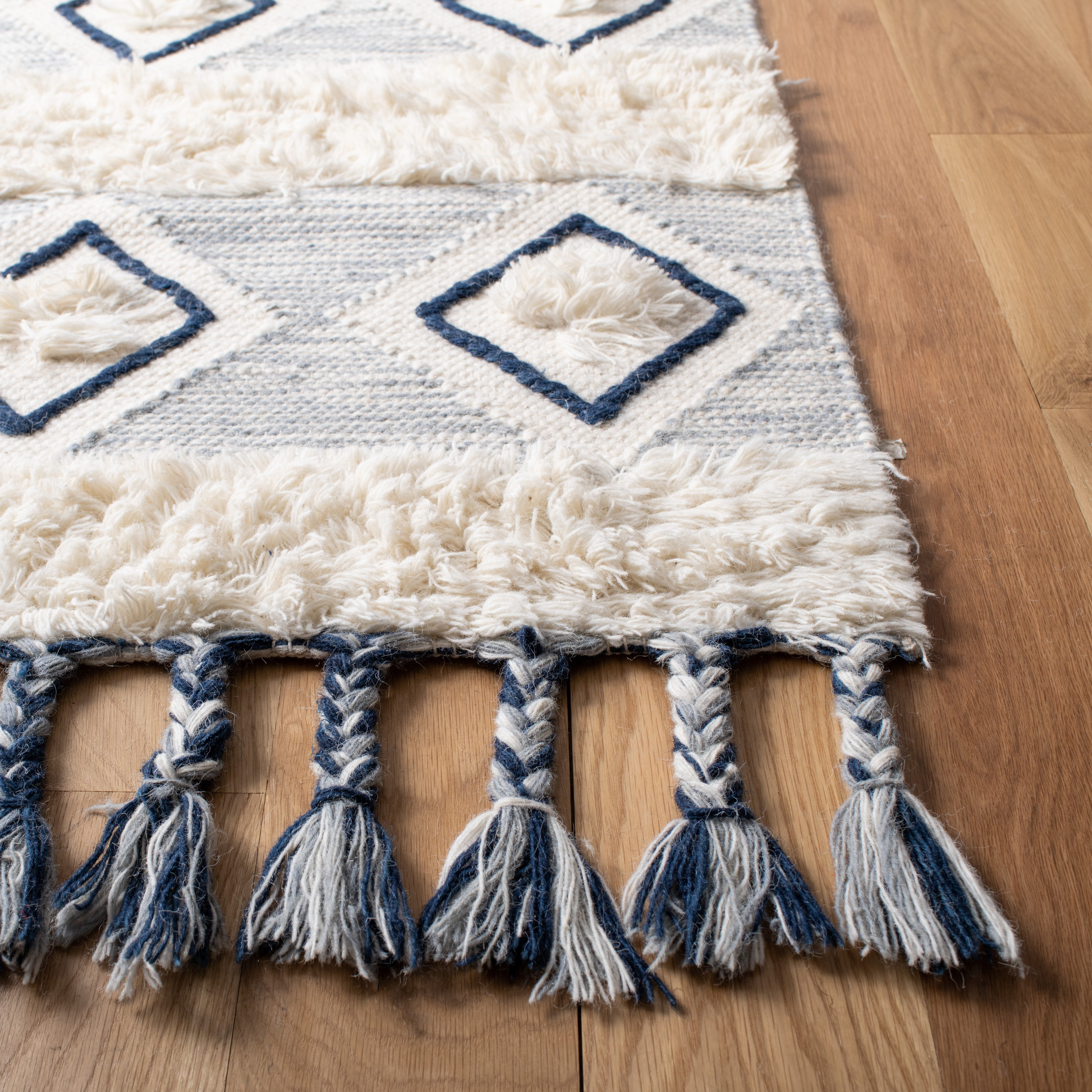 SAFAVIEH Natura Hepburn Geometric Wool Area Rug, Ivory/Blue, 4' x 6'