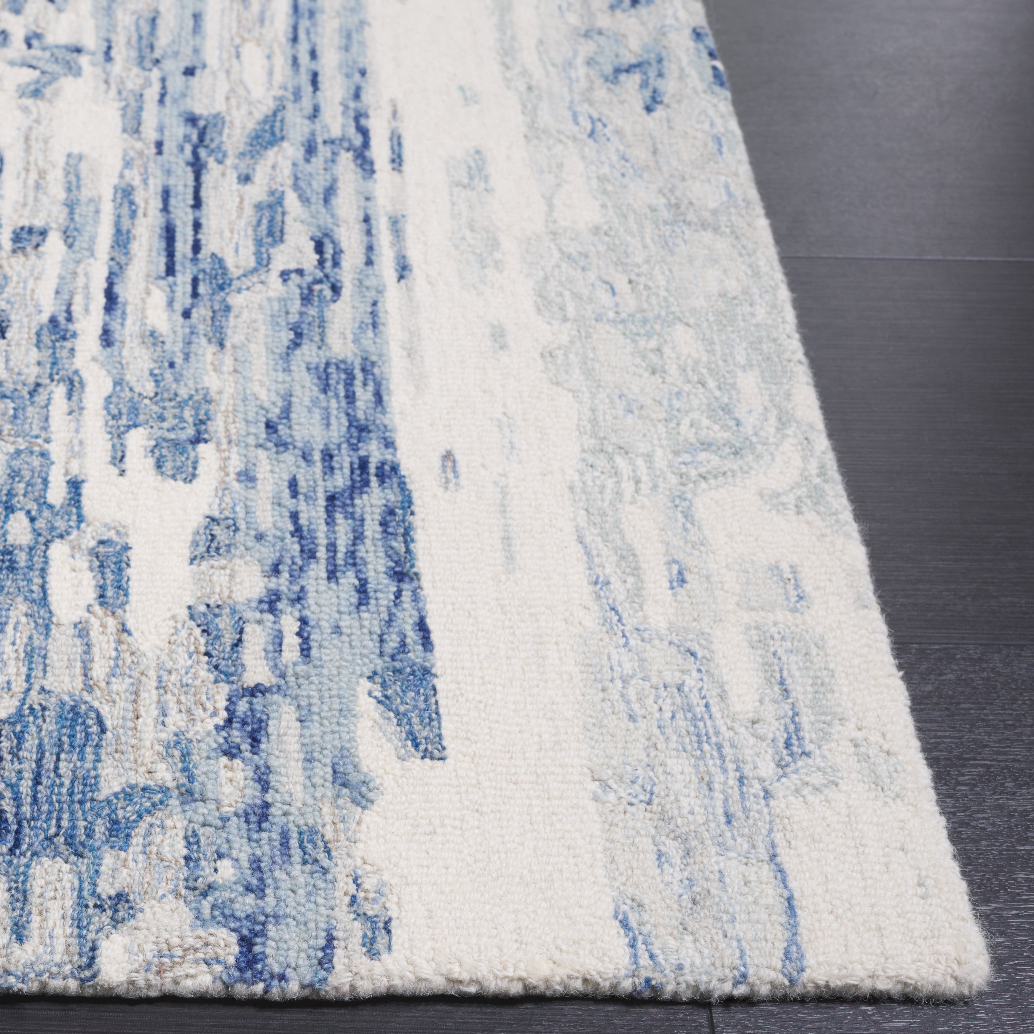 SAFAVIEH Metro Teague Abstract Area Rug, Ivory/Blue, 4' x 6'