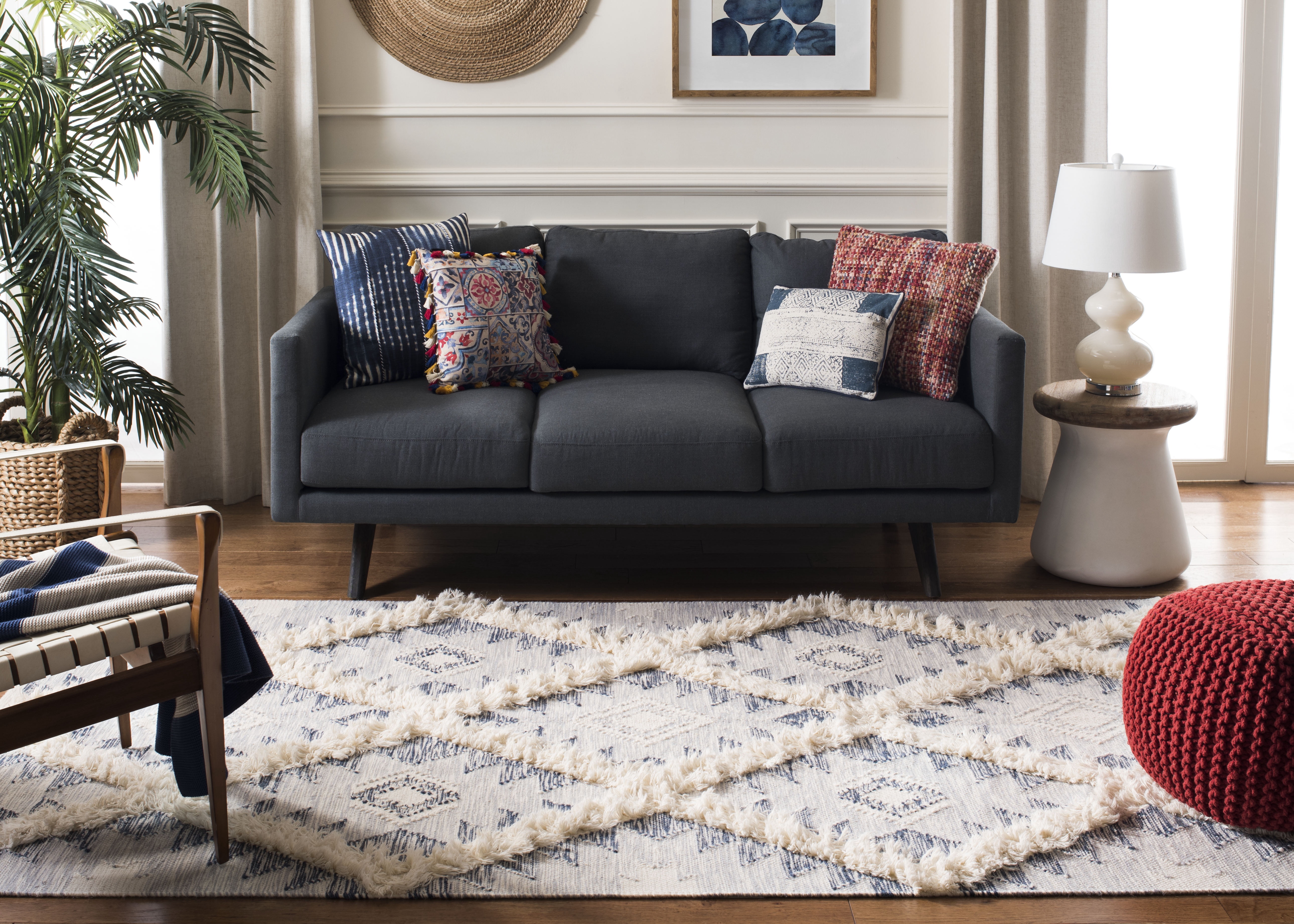 SAFAVIEH Kenya Kensington Geometric Area Rug, Silver/Ivory, 8' x 10'