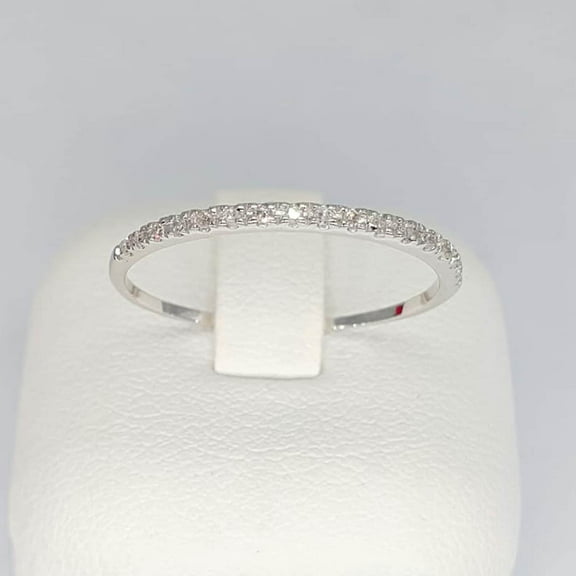 0.20 Ct Round Cut Moissanite Womens Wedding Anniversary Band 14K White Gold Plated