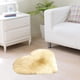 thumbnail image 2 of Heart-shaped Faux Wool Carpet Pet Mat 40x50cm A, Alfombra para Mascotas en Forma de Corazón 40x50cm Imitación de Lana, 2 of 2