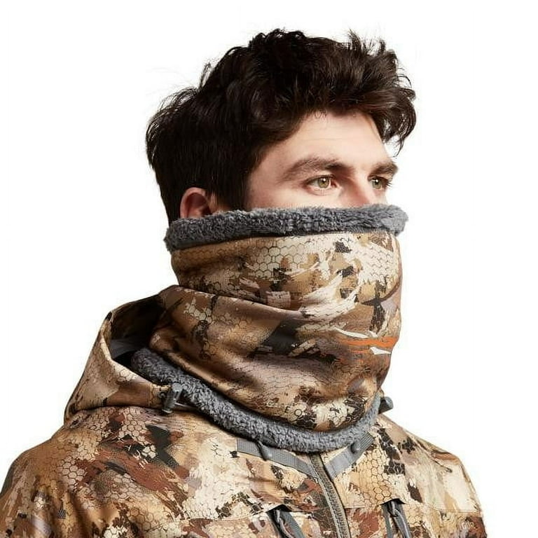 Rare FW15 Supreme fleece neck gaiter woodland camo neck
