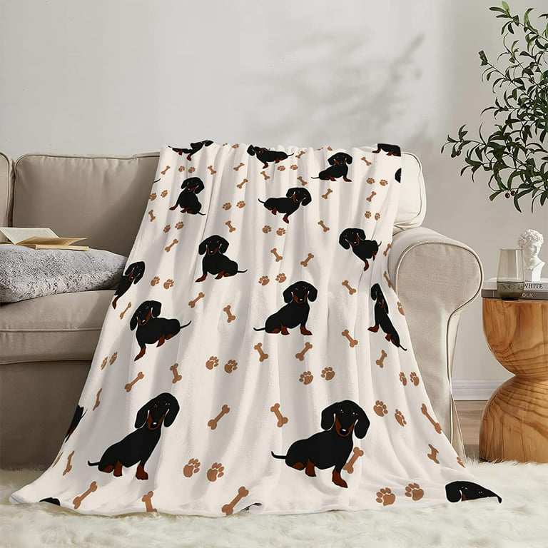 Luxury Fleece Blanket for Men Women, Warm and Fuzzy Blanket Compatible with  Wiener Dog Dachshund Pet Dogs for Sofa Couch Car Sleep, Funny Halloween