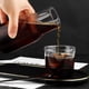 thumbnail image 5 of Injueey Taza de agua de vidrio elegante transparente 370 ml resistente al calor lavable hogar Oficina bebida botella taza de té con tapa Teteras, 5 of 6