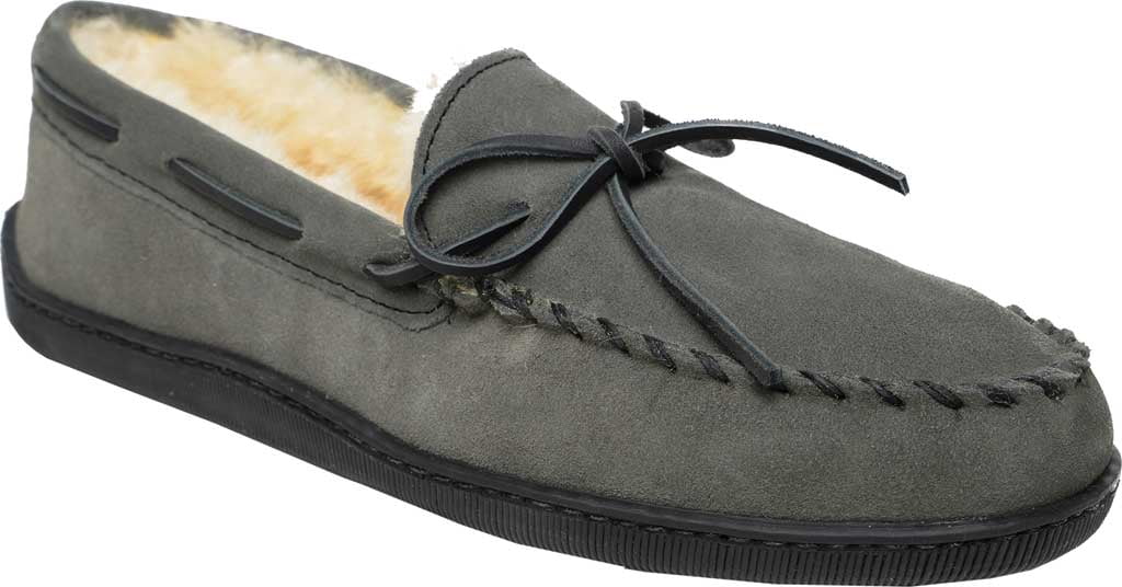 Men s Minnetonka Sheepskin Hardsole Moccasin Slipper Grey Suede