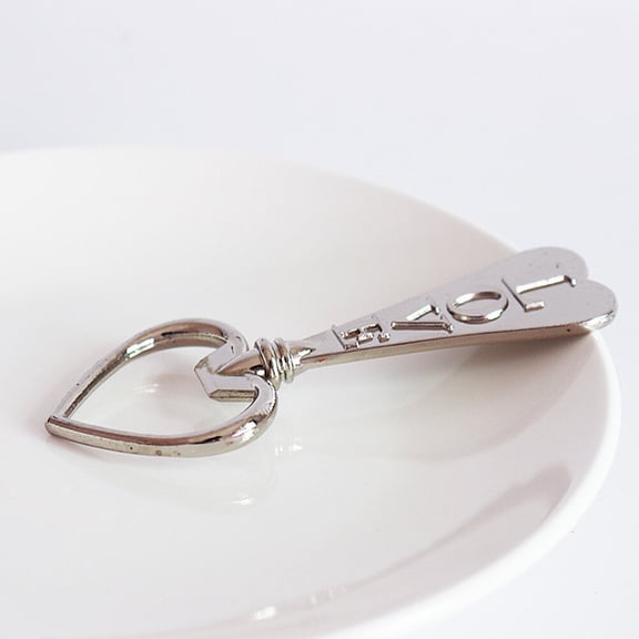 GOOHOCHY Opener Guest Gift Keychain Heart Shaped