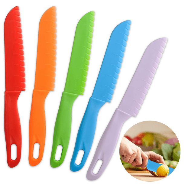 QttvbTna Juego de 5 cuchillos de cocina de plástico para niños, cuchillos de cocina reutilizables con cortador arrugado, cuchillos de cocina para niños, cuchillos para hornear para niños, cuchillos