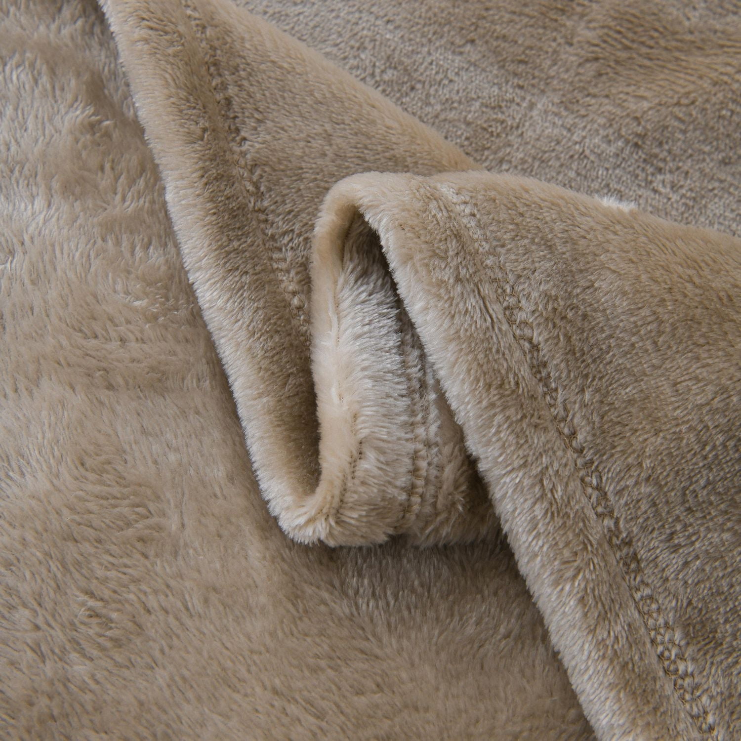 Mainstays Plush Blanket, Size: Twin - King