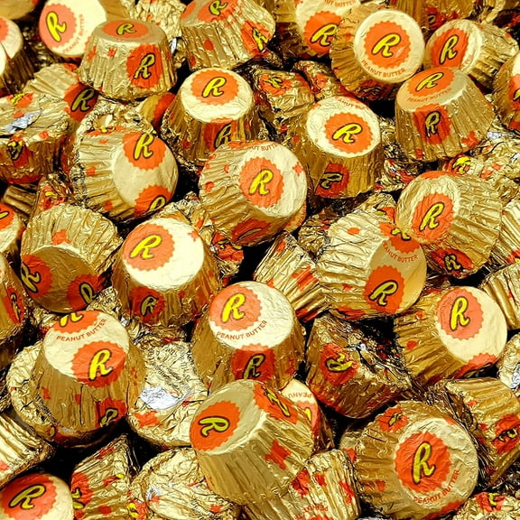 Reeses Peanut Butter Miniature Cups - Smooth Peanut Butter and Rich Milk Chocolate -individually wrapped  Bulk Pack 1 Pound