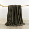 thumbnail image 5 of Home Soft Things Heavy Faux Fur Throw - Chocolate - 50" x 60", 5 of 10