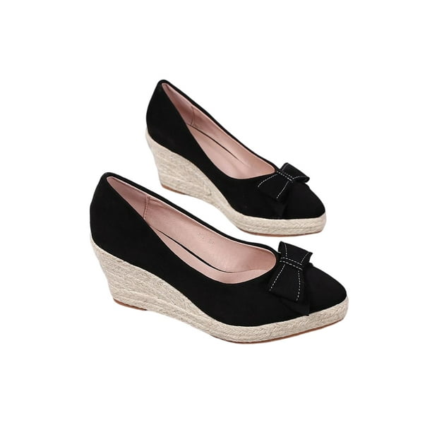Pointed toe hotsell wedge heel