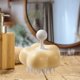 thumbnail image 4 of Cepillo Masajeador de Cuero Cabelludo para El Lavado Del Cabello | Cabezal de Silicona de 3 Niveles (Suave/Medio/Duro) | Herramienta Manual para El Cuidado Del Cuero Cabelludo y El Champú | 1 Unidad, 4 of 6