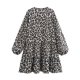 thumbnail image 3 of HH TRAF Vestido corto holgado de verano con estampado de leopardo y una hilera de botones para mujer, vestido plisado de manga larga con escote en V a la moda para mujer, 3 of 4