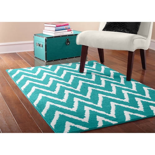 Mainstays Distressed Zig Zag Teal/White Indoor Area Rug, 45" x 66"