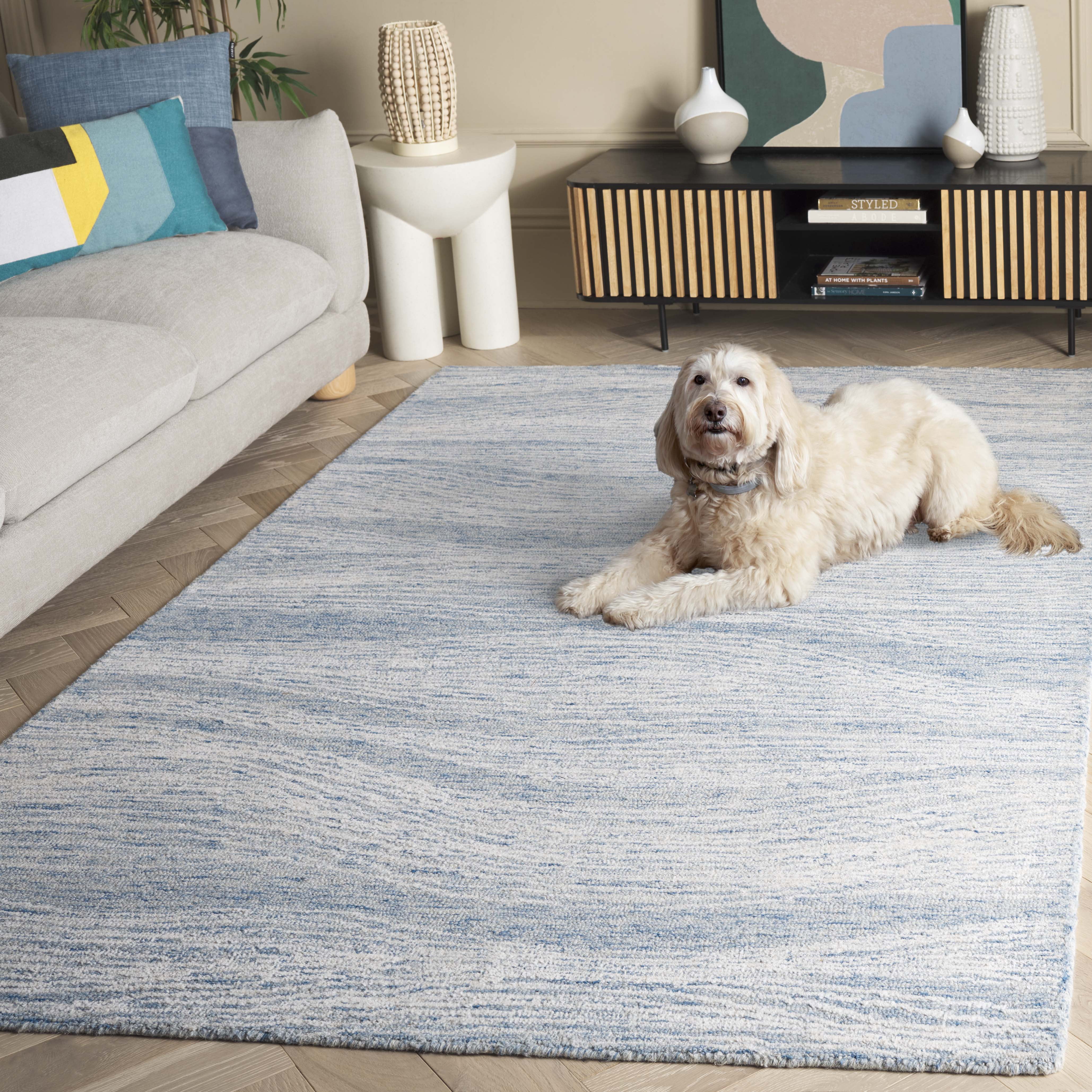 SAFAVIEH Metro Bridget Abstract Area Rug, Blue/Ivory, 2'3" x 4'