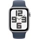 thumbnail image 4 of Apple Watch SE REACONDICIONADO, GPS de 40 mm, plateado con correa azul, 4 of 5
