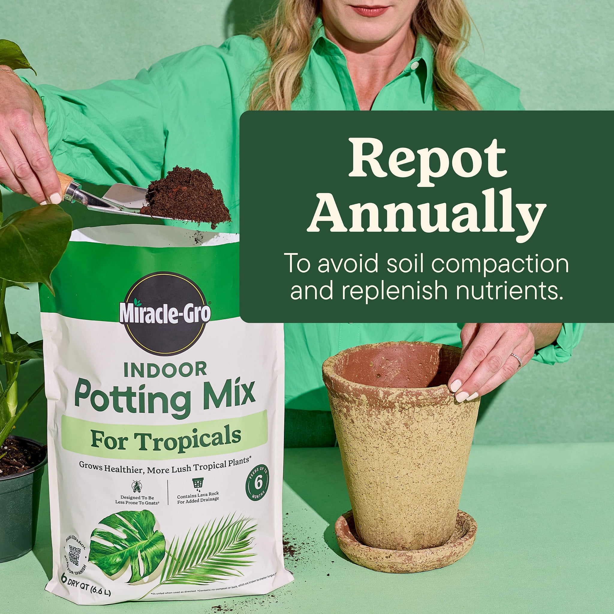 Miracle-Gro Indoor Potting Mix for Tropicals, For Indoor Container Plants, 6 qt.