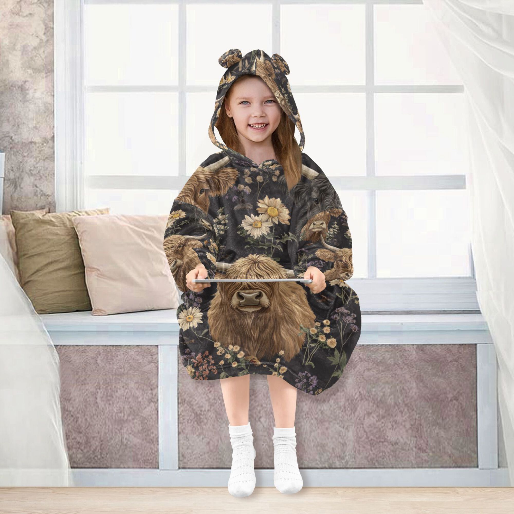 FORMRS Wearable Blanket Hoodie with Sleeves for Kids Cozy Flannel Sweatshirt, Cows and Flowers