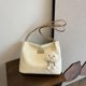 thumbnail image 3 of Bolsos de gran valor para mujer 2025, nuevo estilo, bolso de hombro con textura de moda, estilo popular, bolso de viaje versátil., 3 of 5