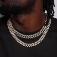 thumbnail image 5 of ESTILO Cadena de eslabones cubanos para hombre Collar cubano de Miami Cadena de acero inoxidable con corte de diamante y plata de oro de 18 quilates para hombres Joyería de hip hop helada de 13 mm y 1, 5 of 5