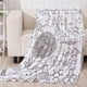 thumbnail image 4 of Manta de cama Macarena de Franela Suave 130x150cm, 4 of 8