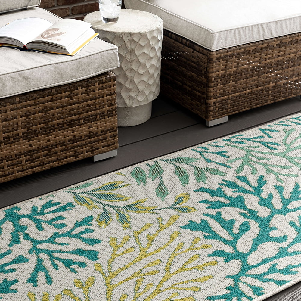 Mohawk Home Underwater Cove Outdoor Area Rug, Teal, 2' 6" x 6'