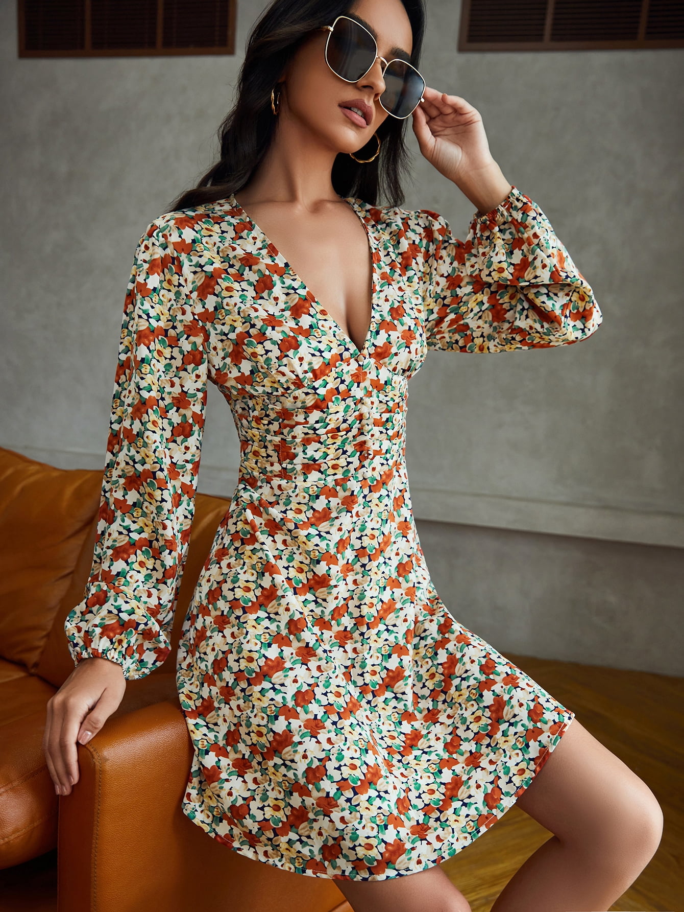 Women's Allover Floral Print Plunging 