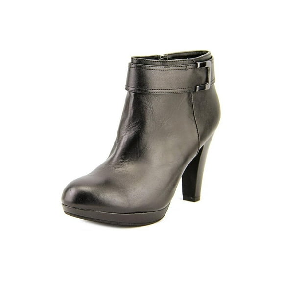 Giani Bernini Netty Women  Round Toe Leather Black Ankle Boot