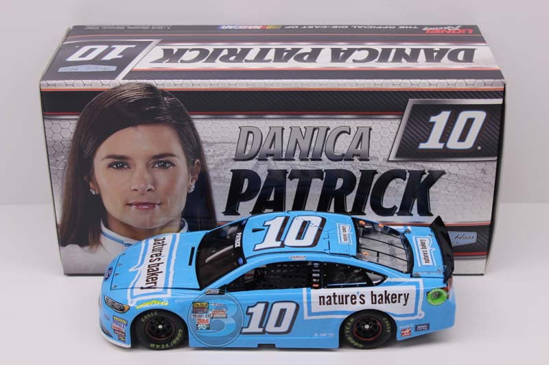 #10 Danica Patrick CODE 3 Ford Fusion 2017 1/64 ACTION DIECAST IN STOCK 