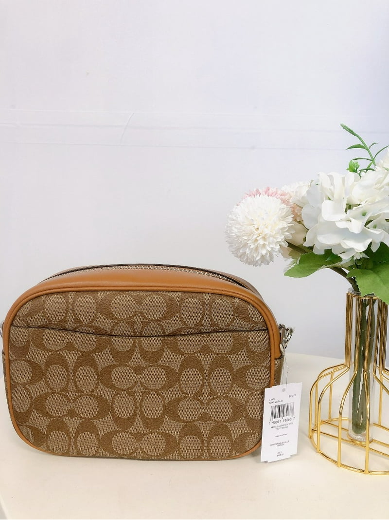 Coach CJ605-SVOT8 Women's Jamie Canvas with Patches Camera Coach CJ605-SVOT8 Women's Jamie Canvas with Patches Camera