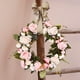 thumbnail image 5 of Bienvenido Künstlicher Rosenkranz, Kranz, Kranz, rosa Frühlingskranz, Seidenrosen, künstliche Blumen für Dekoration, Weihnachten, Hochzeit, Geburtstag, Kamin, Innen- und Au?enbereich, Wanddekoration, 5 of 8