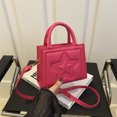 thumbnail image 2 of Bolso bandolera de hombro con hendidura de cinco estrellas y diseño de nicho de moda coreana, nuevo bolso cuadrado pequeño de alto valor para otoño de 2025, 2 of 5