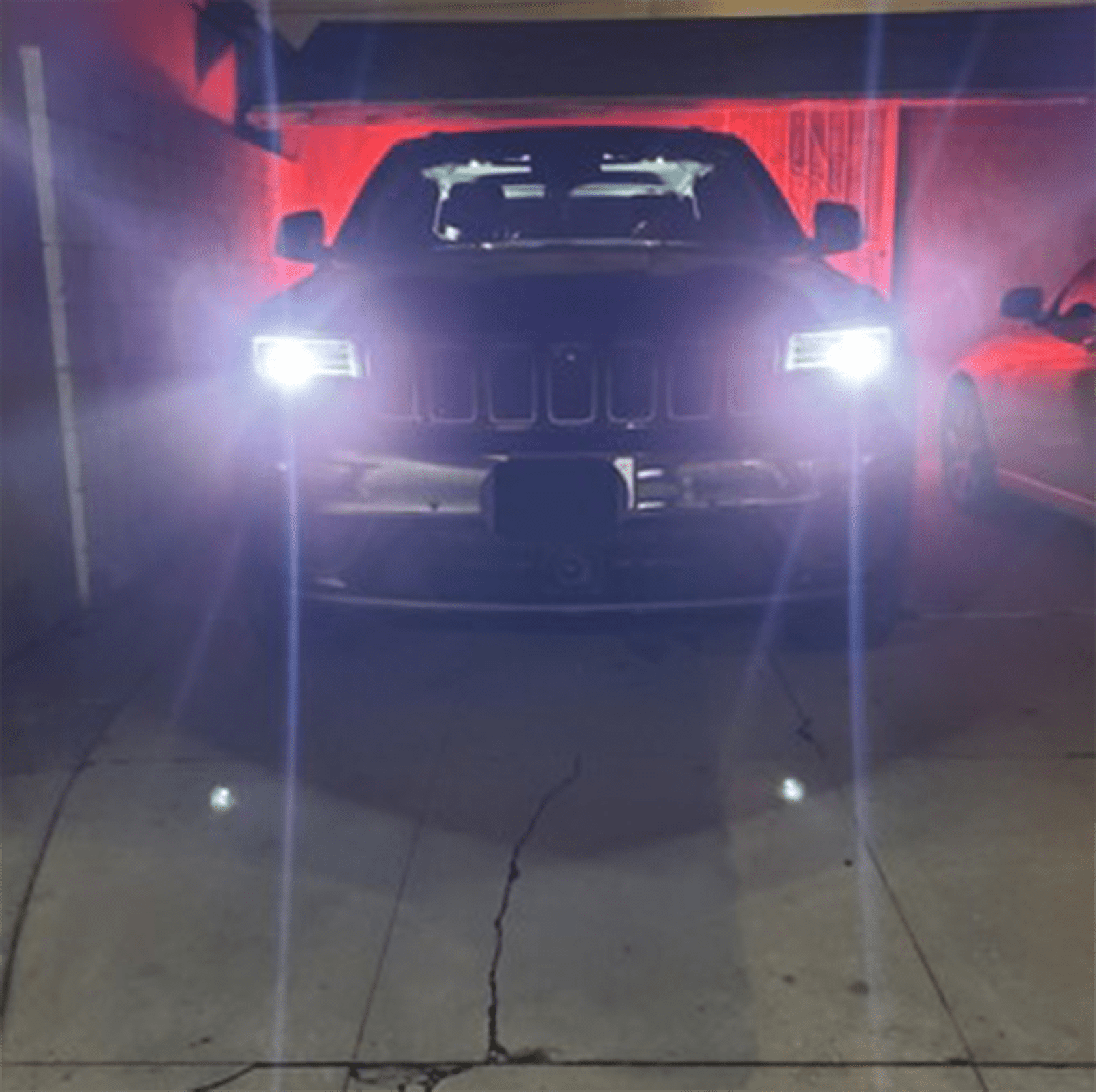 For 2014-2022 Jeep Grand Cherokee Headlights Bulb D3S Bi-Xenon High Low Beam Replacement Kit 2Pack