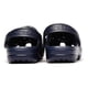 thumbnail image 4 of Sandalias Crocs Niños Azul Osc Kids Classic Clog 204536410 azul 20 MX Crocs Niños Kids' Classic Clog Azul 204536410, 4 of 9