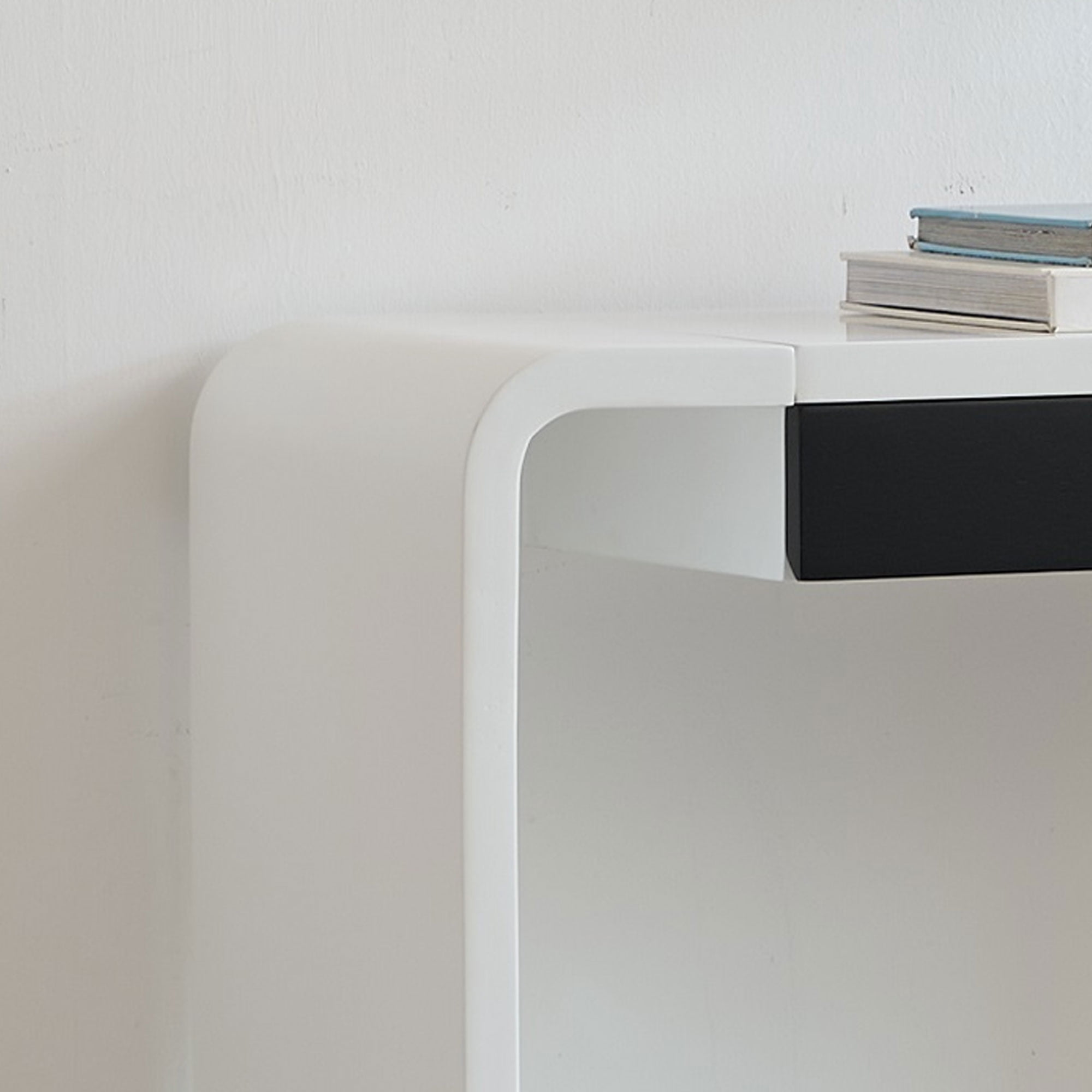 Kings Brand Furniture Yuma Wooden Console Table - Contemporary Thin Sofa Table, Side Table, Entryway Table, Display Table with 2 Drawers Perfect for Hallway, Living Room, Foyer (White with Black)