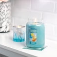 thumbnail image 4 of Yankee Candle Bahama Breeze Large Classic Jar Candle, 4 of 5