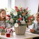 thumbnail image 4 of Juego de 15 Adornos Navideños de Terciopelo Flocado de 6 Cm | Elegantes Colgantes de Terciopelo de Seda con Hebillas de Metal para Decorar El Árbol y El Hogar En Días Festivos., 4 of 5