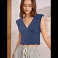 thumbnail image 4 of Camisetas Sin Mangas para Mujer, Cuello en V Profundo, Espalda Plisada, Camisetas para Salir, Estilo Y2K, Ropa de Calle. Azul M, 4 of 7