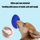 thumbnail image 5 of Alfombrilla de silicona para lamer perros, comedero lento para mascotas con ventosas, almohadilla de entrenamiento para aliviar la ansiedad, para perros y gatos, para el baño y el aseo., 5 of 6